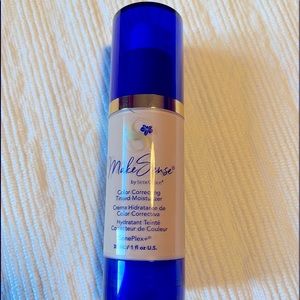 Senegence color correcting tinted moisturizer.